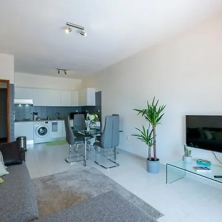 Apartment Sunshine Holidays *