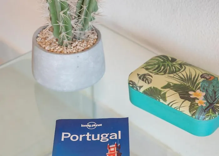 Sunshine Holidays Porches